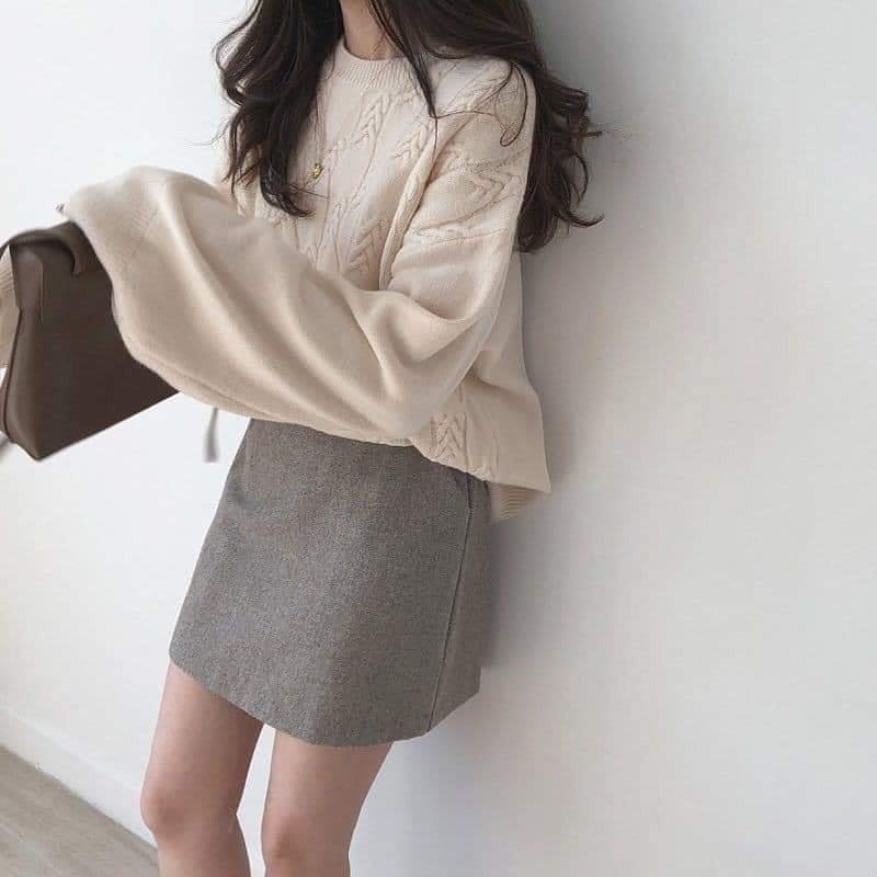 Phối áo gile jean với áo giữ nhiệt