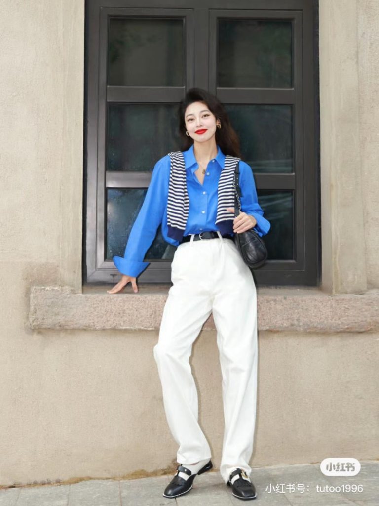 ao so mi xanh duong mac voi quan mau gi 2397