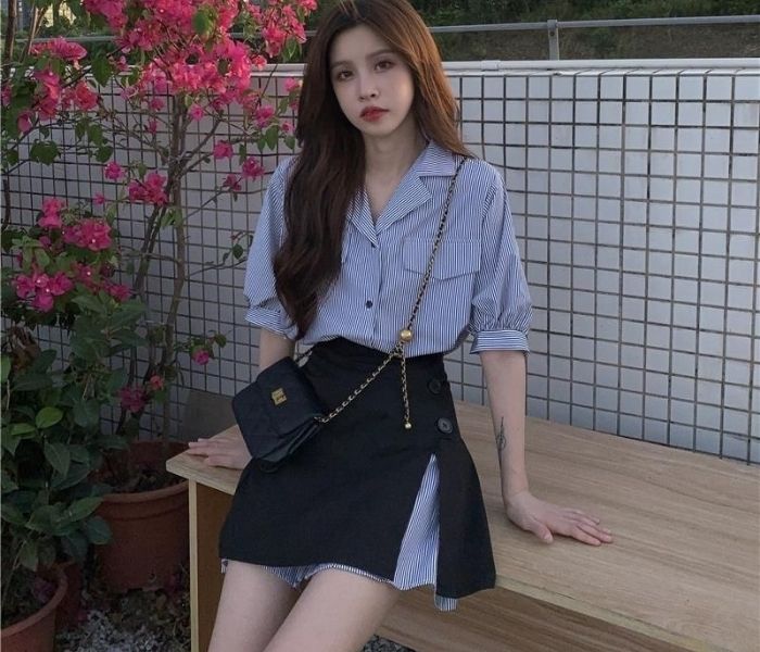 Phối đồ với chân váy chữ a ngắn jean