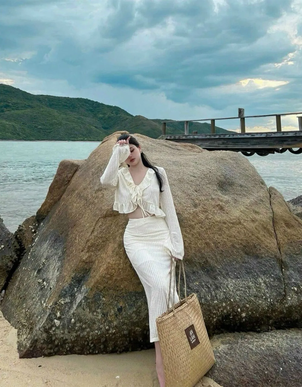 Jumpsuit đi biển cho người lùn