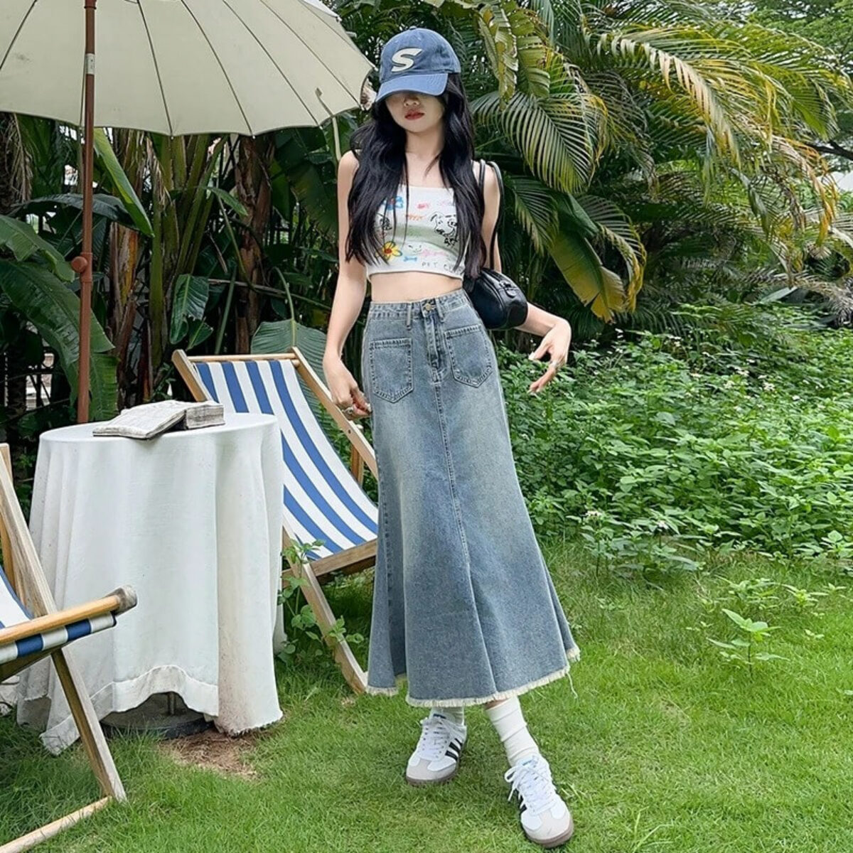 Chân Váy Jean Dài Phối Với Giày Gì? 10+ Cách Phối Đồ Sành Điệu 3 Chân váy jean dài đi với boot cá tính