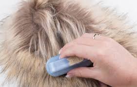 7 Cách Khắc Phục Áo Lông Vũ Bị Ra Lông Hiệu Quả Tại Nhà 3 Xử lý áo lông vũ bị bung lông