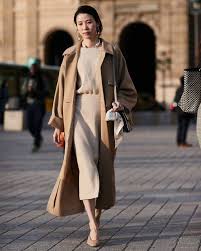 15+ Cách Phối Đồ Với Áo Polo Nữ Sành Điệu, Thanh Lịch 5 Mix đồ với áo polo nữ và chân váy