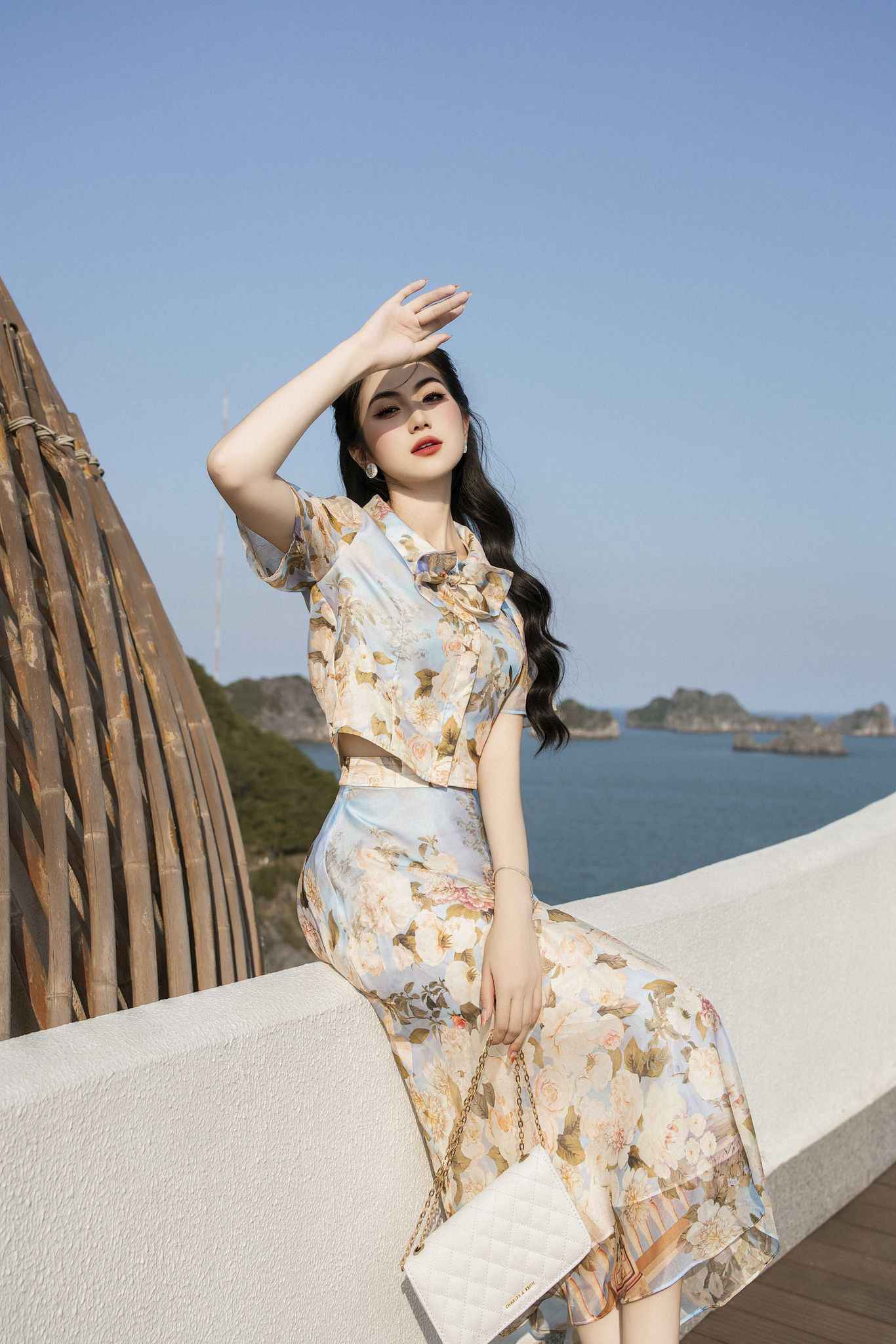 Da ngăm mặc áo dài màu gì? 10+ màu tôn da, sang trọng 6 Da ngăm mặc đồ màu pastel tông ấm