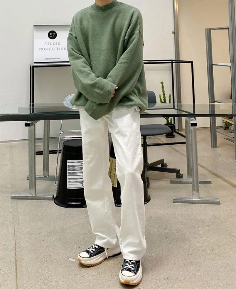 phối đồ với áo sweater nữ và chân váy