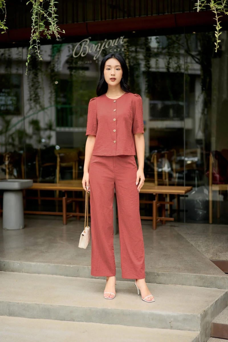 Phối đồ dáng rộng cho nữ