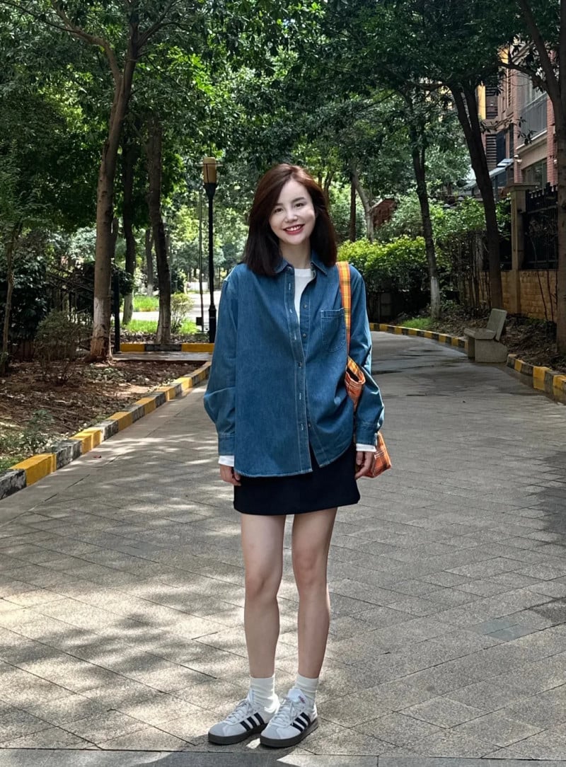 15+ Cách Phối Áo Sơ Mi Với Quần Jean Nữ Hack Dáng Sành Điệu 4 Cách phối đồ phong cách denim on denim