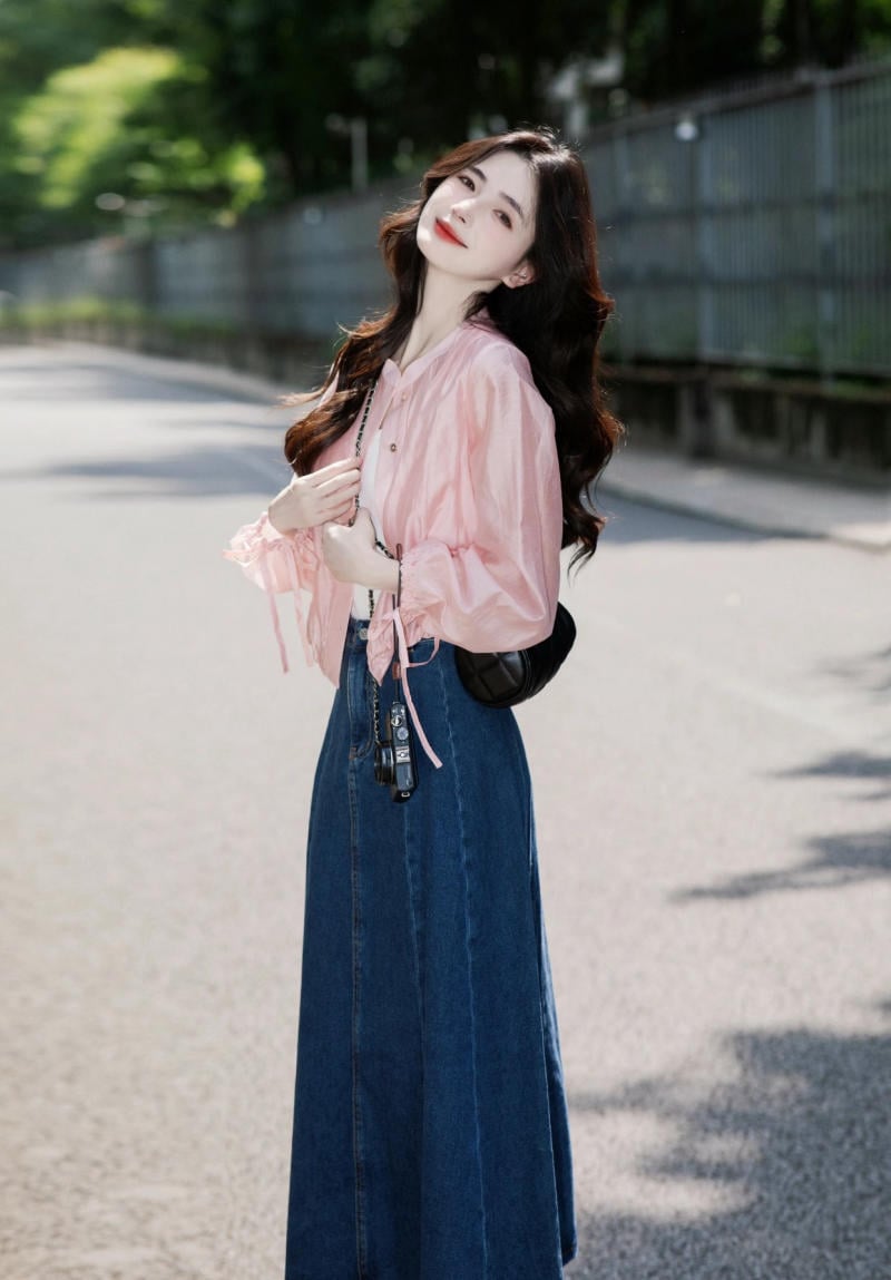 20+ Cách Phối Đồ Với Chân Váy Dài Đi Tiệc Sang Chảnh 3 Sơ mi kiểu mặc với chân váy dài jean đi tiệc.