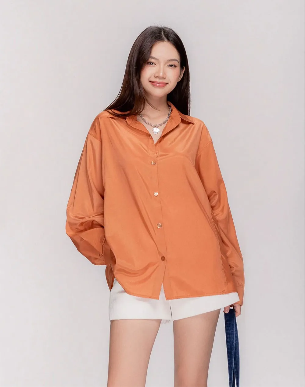 Phối đồ tone sur tone cam