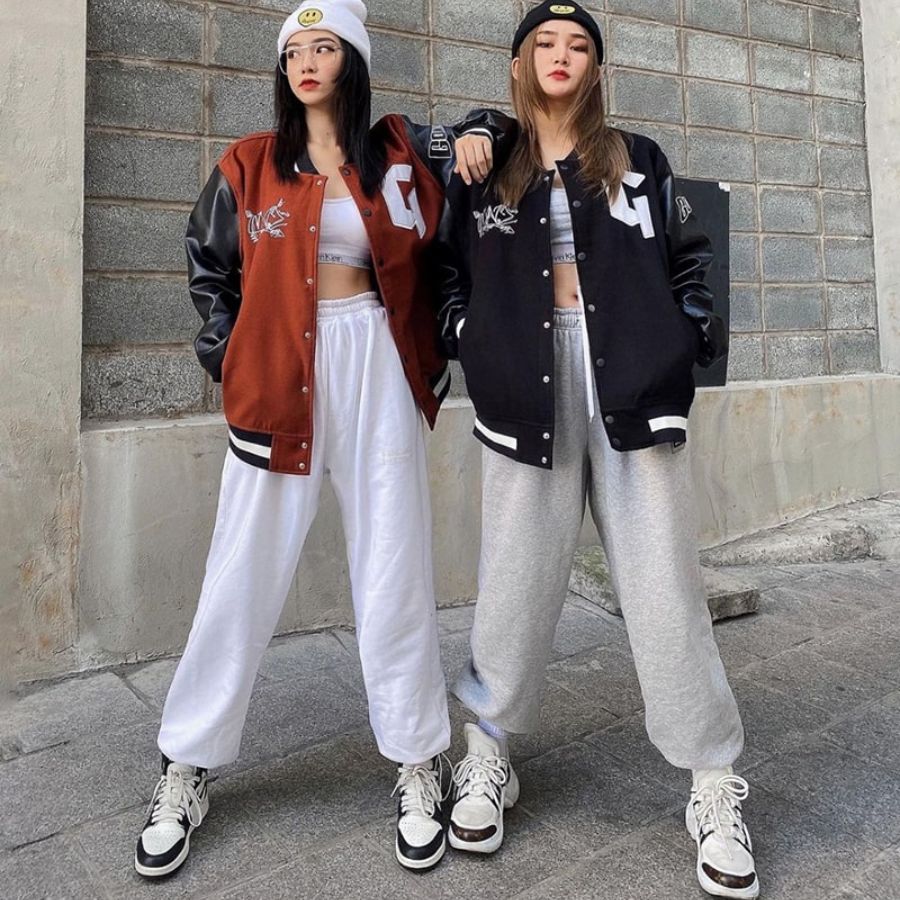 Cách phối đồ với quần jogger nữ và áo croptop