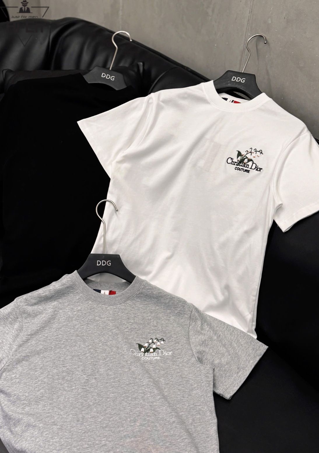 cách phơi quần áo không phai màu