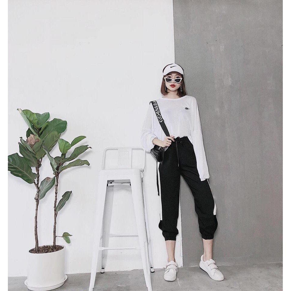 Quần jogger nữ phối với áo gì