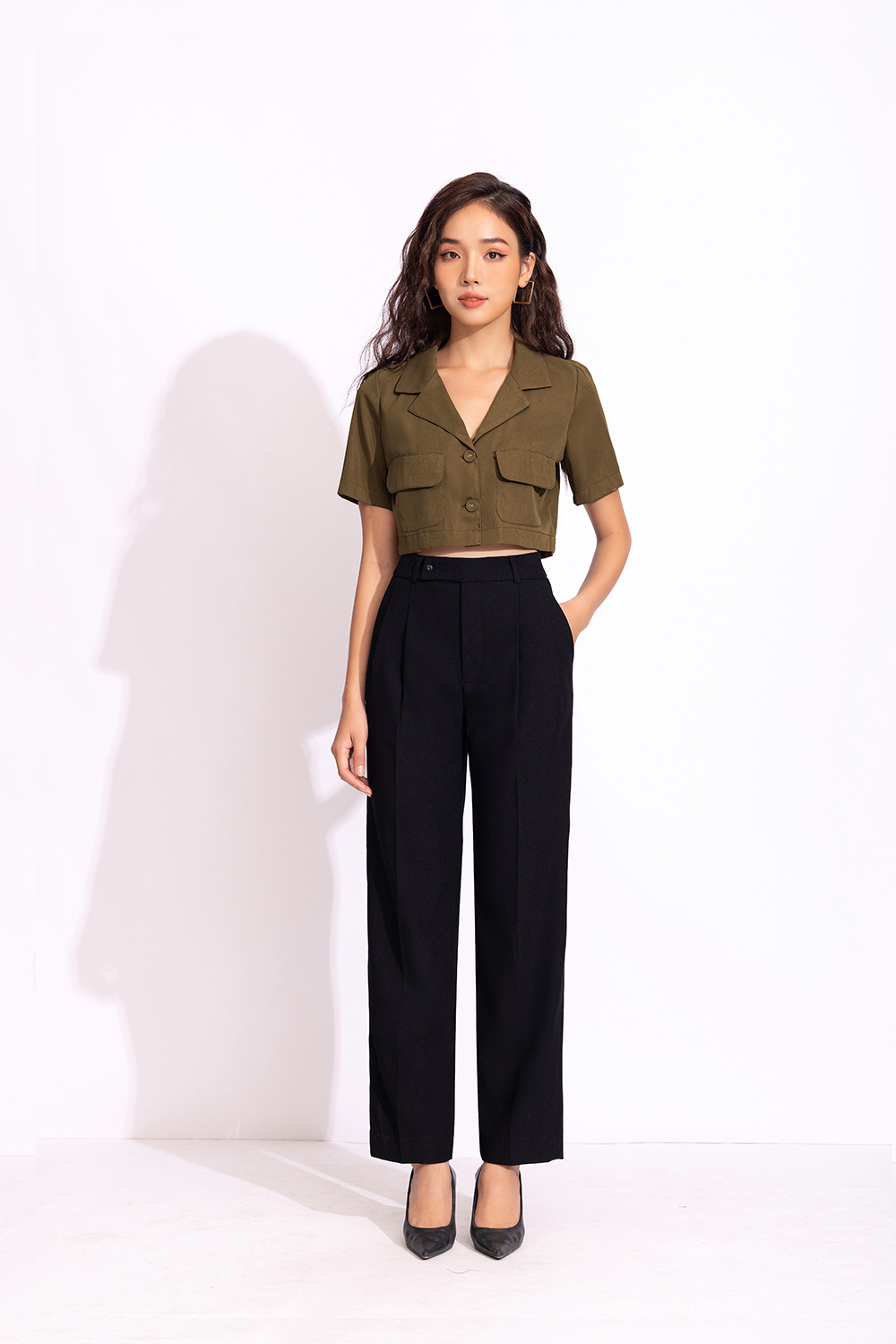 20+ Cách Phối Đồ Với Quần Âu Nữ Sành Điệu Như Stylist 1 Phối đồ với quần âu nữ công sở