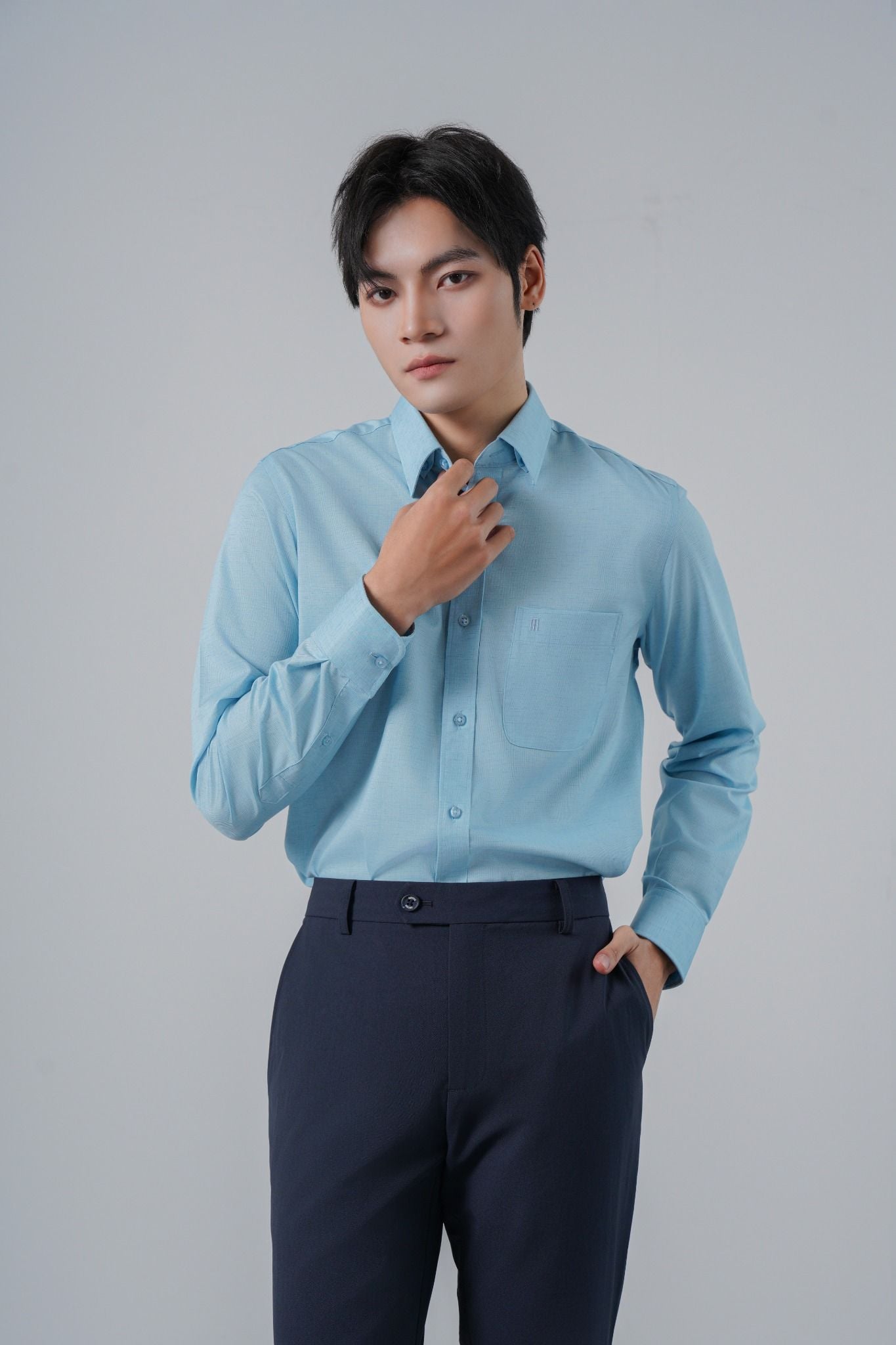 Tuyển Chọn Những Mẫu Áo Sơ Mi Nam Đẹp Nhất Hiện Nay 4 Mẫu áo sơ mi nam công sở cao cấp