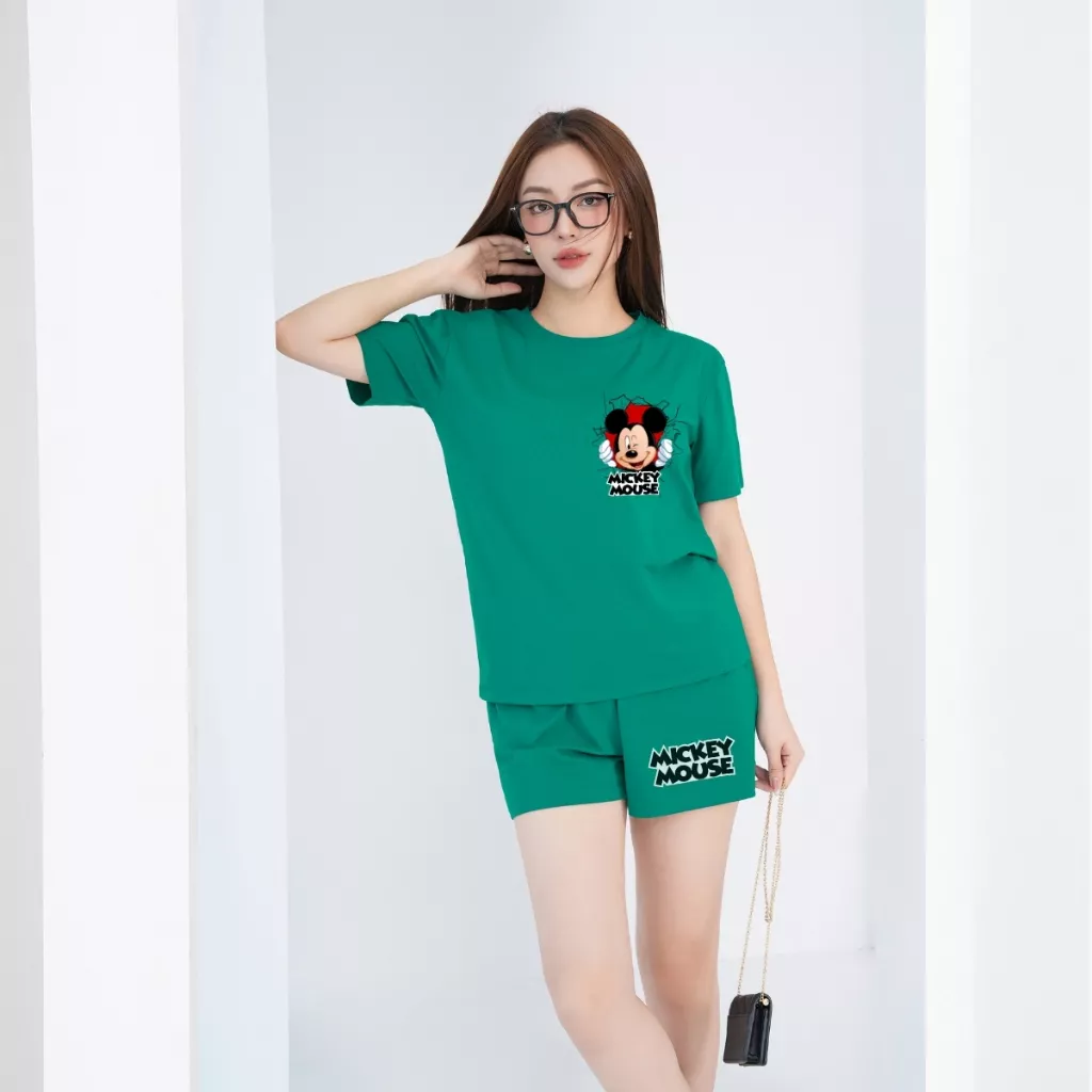 Phối đồ dáng rộng nữ cho người mập