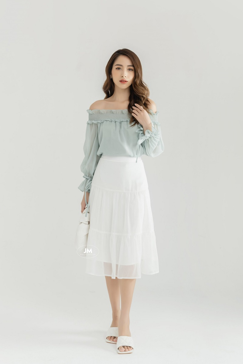 15+ Style Quần Áo Cho Người Gầy Nữ Giúp Hack Dáng Đỉnh Cao 7 Cách phối chân váy xếp ly cho người gầy