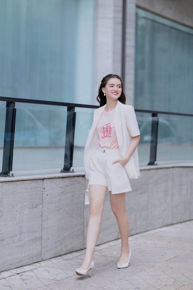 Street style nữ ấn tượng