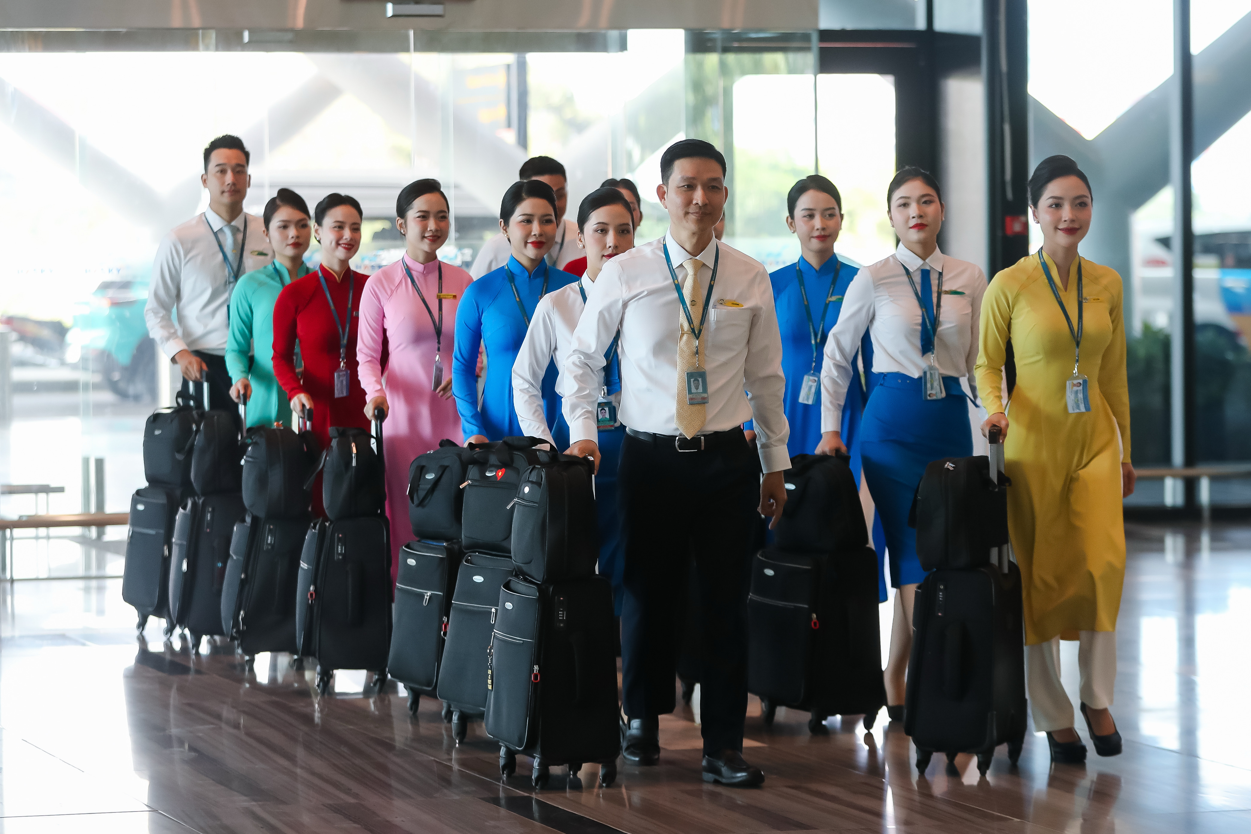 Đồng phục Vietnam Airline