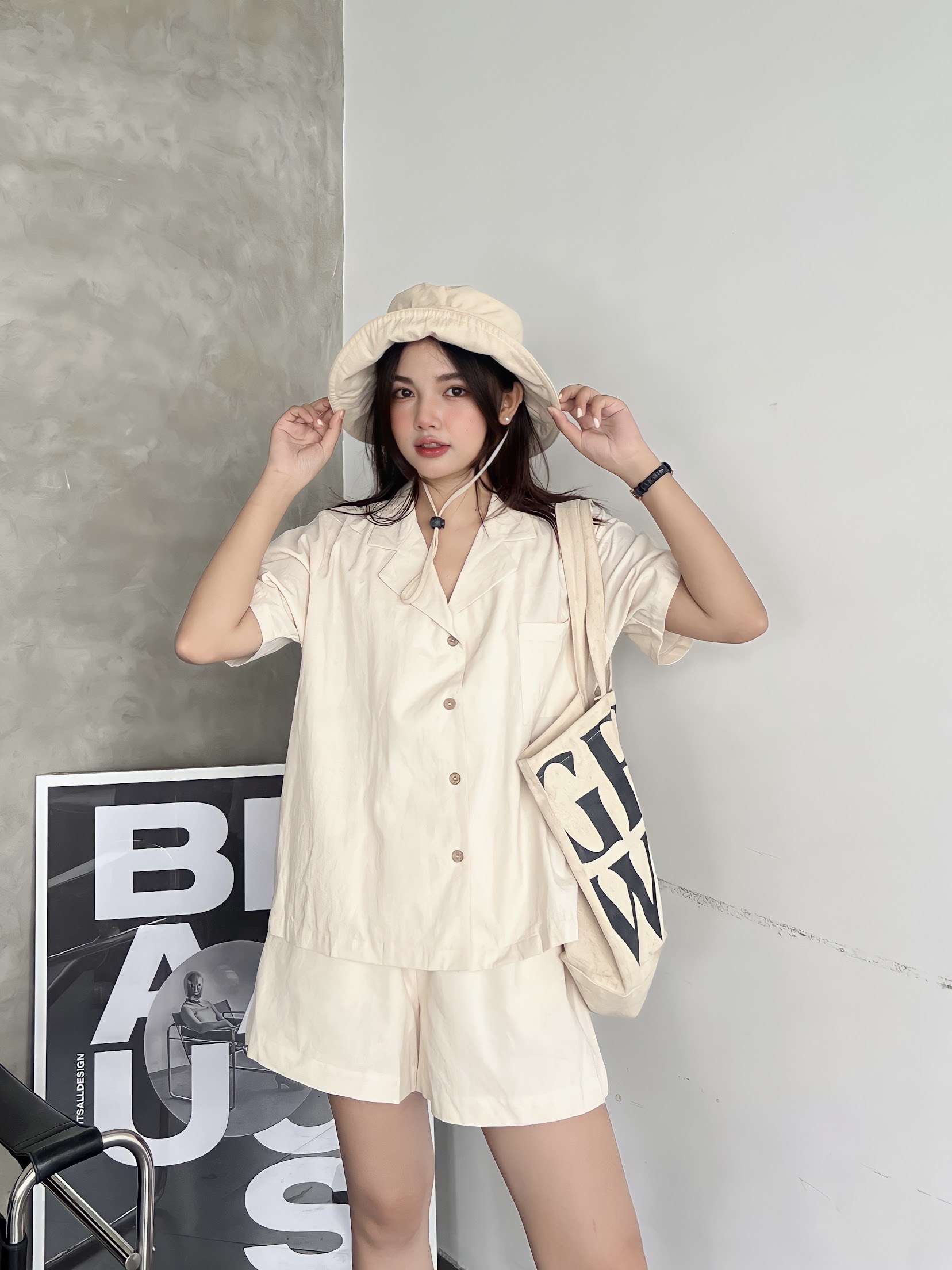 Bật Mí 20+ Cách Phối Đồ Đẹp Cho Nữ Đi Chơi Tự Tin Tỏa Sáng 1 Cách phối màu quần áo