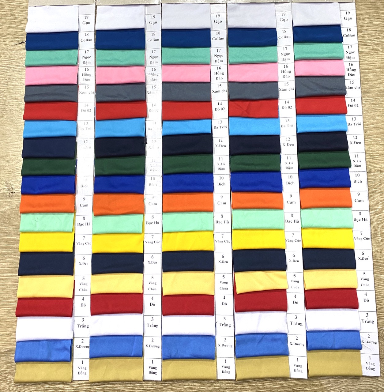 Vải Thun Lạnh 4 Chiều Là Gì Toàn Bộ Bí Mật Từ Chuyên Gia 6 Phân biệt vải thun lạnh 4 chiều qua màu sắc