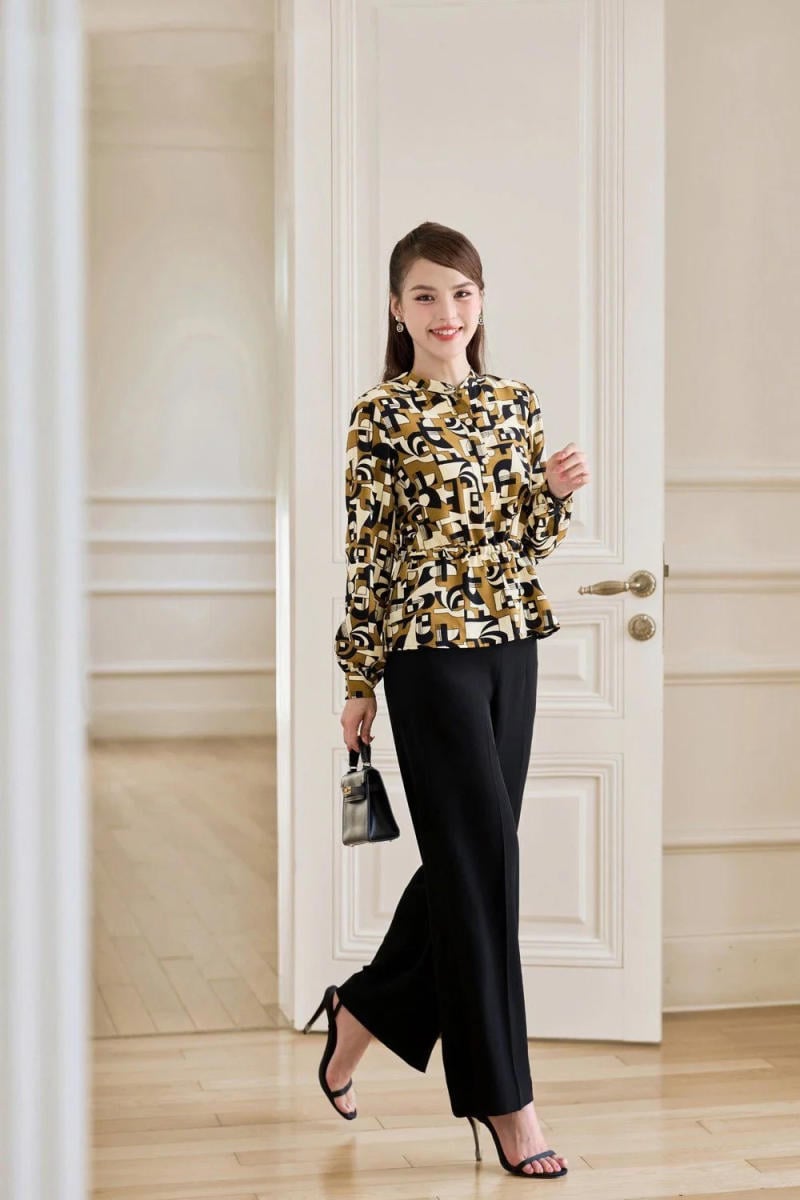 Phối đồ với áo sơ mi nữ dài tay đẹp