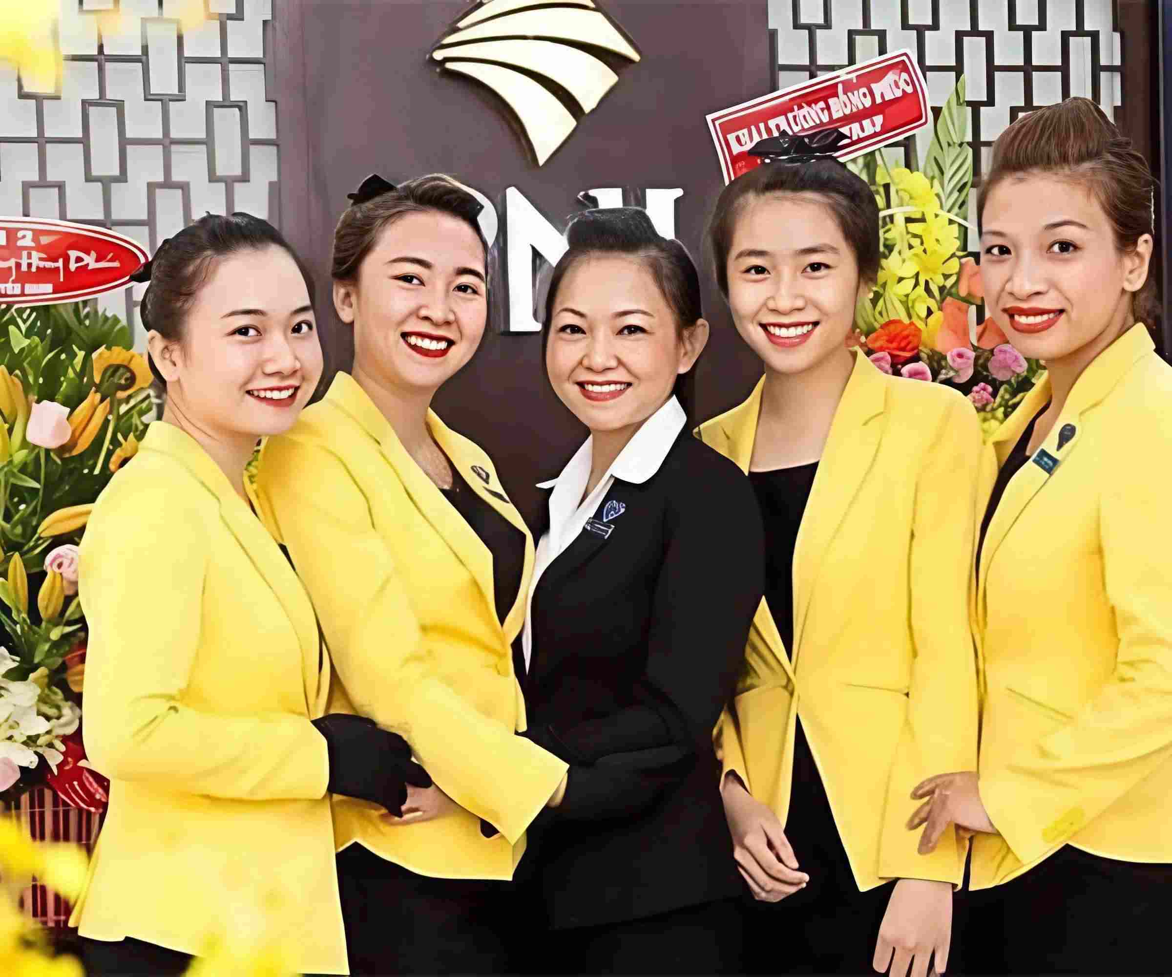 Áo thun đồng phục PNJ năng động