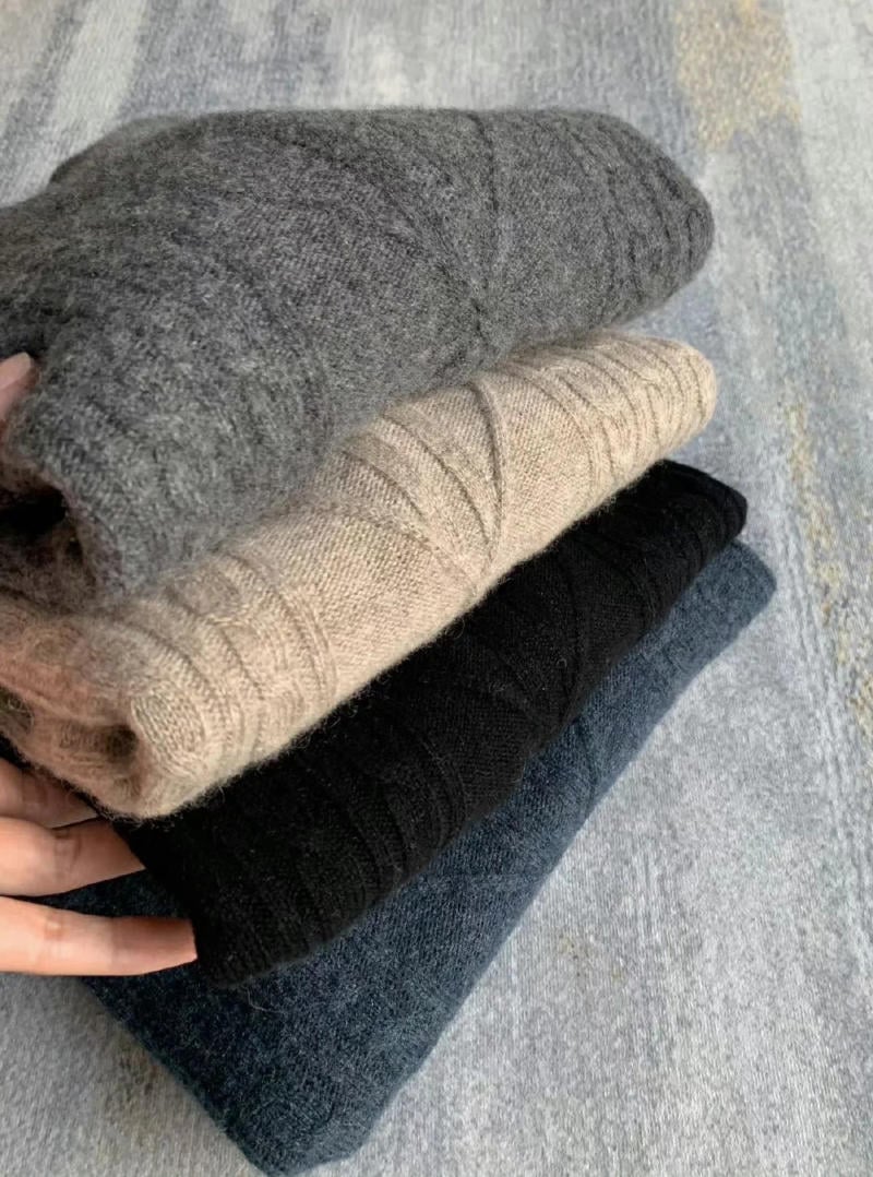 Cách Phơi Áo Len Đúng Cách Giữ Form Bền Đẹp 1 Phơi áo len sai cách