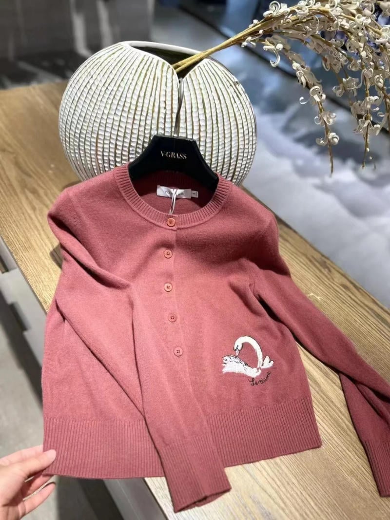 Cách Phơi Áo Len Đúng Cách Giữ Form Bền Đẹp 6 Cách phơi áo len không bị giãn