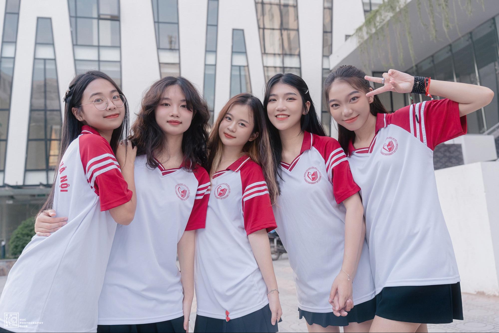 Tổng hợp 50+ mẫu đồng phục các trường đại học đẹp nhất 6 đồng phục các trường đại học đẹp nhất