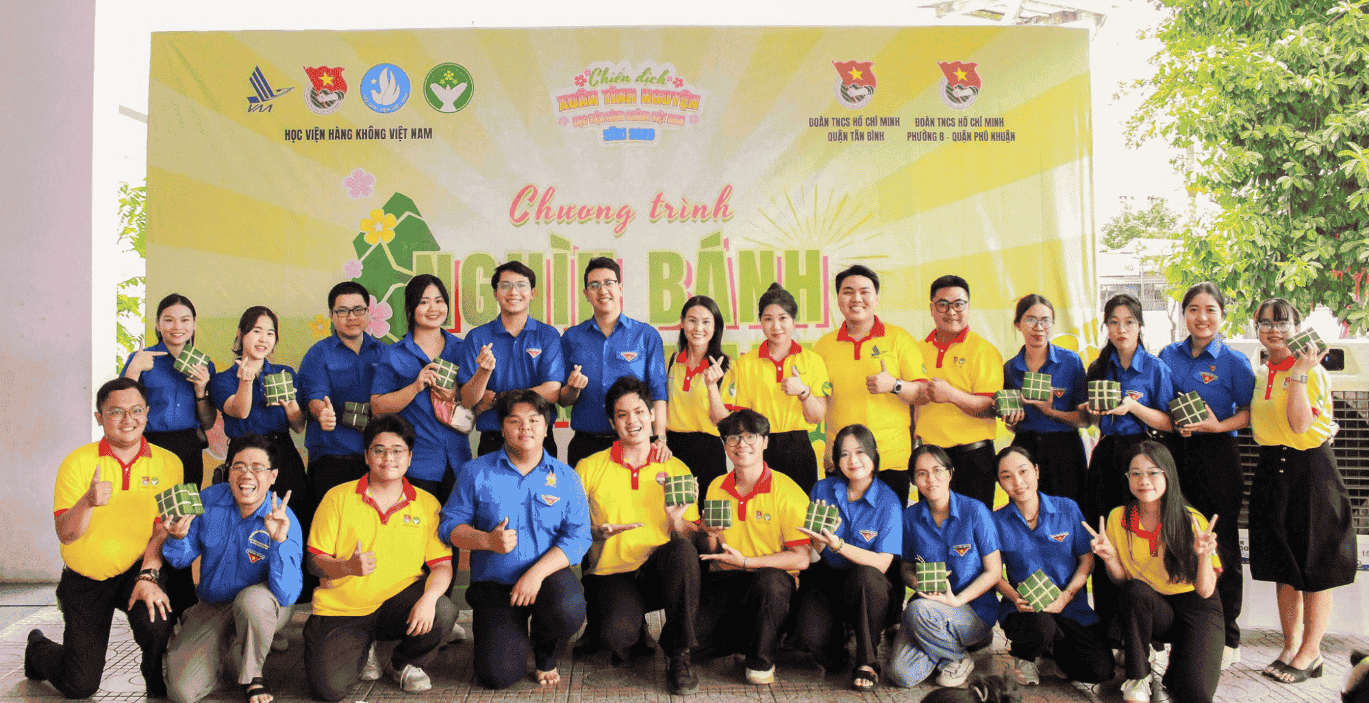 Mẫu đồng phục học viện hàng không