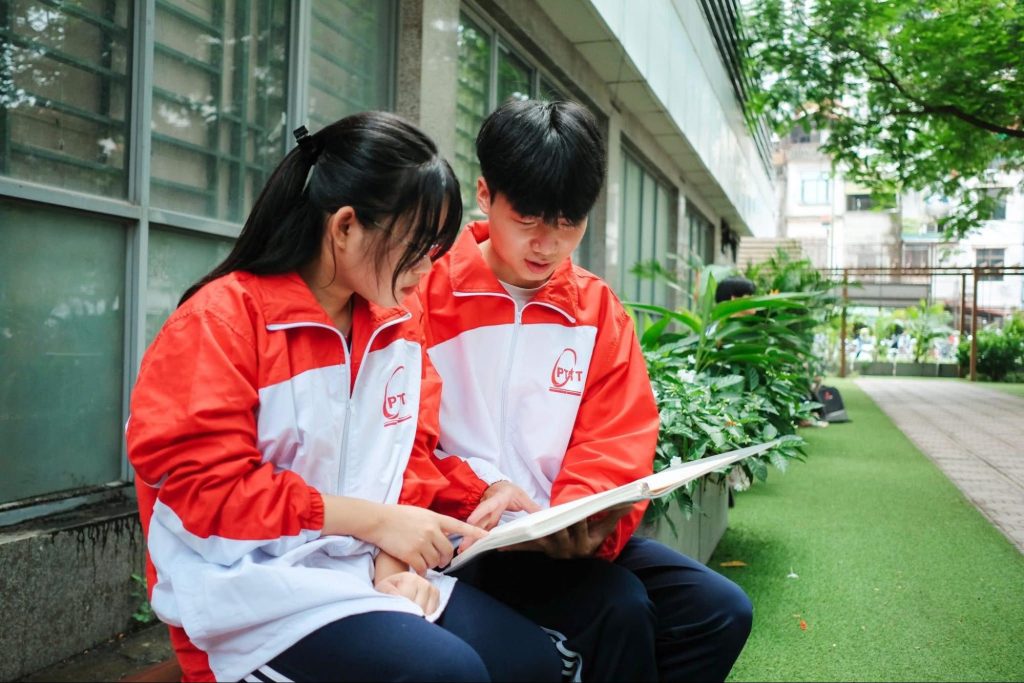 dong phuc ptit 11