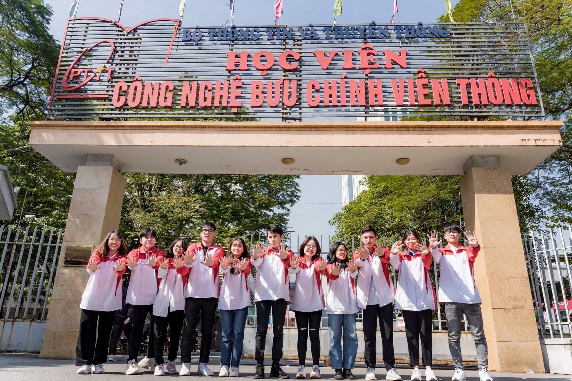 Đồng Phục PTIT Toàn Tập Mẫu Mã, Quy Định Và Nơi Mua 3 Logo trên áo đồng phục PTIT