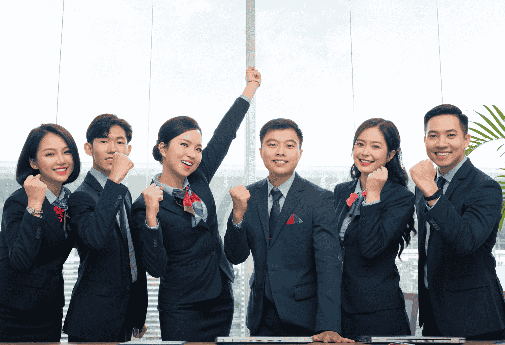 Mẫu áo dài đồng phục Vietinbank duyên dáng
