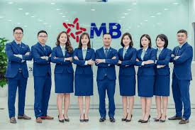 Đồng Phục MB Bank Phân Tích Thiết Kế và Địa Chỉ May Uy Tín 3 thiết kế đồng phục mb bank