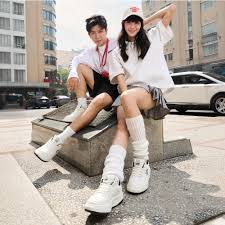 20+ Cách Phối Đồ Với Giày Trắng Nam Sành Điệu 3 Phối đồ giày trắng nam mùa hè năng động