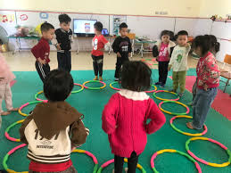 50+ Trò Chơi Sinh Hoạt Vòng Tròn Vui Nhộn Cho Mọi Lứa Tuổi 1 trò chơi sinh hoạt vòng tròn