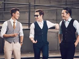 Bí quyết phối áo gile với quần jean chuẩn fashionista 4 Phối áo gile phao với quần jean năng động ngày đông
