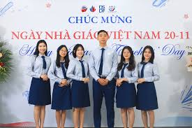 sinh viên ngoại giao