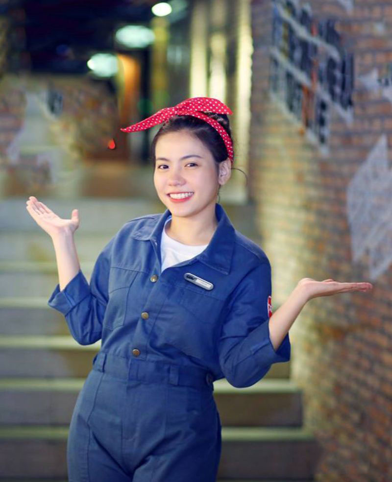 Giải Mã Đồng Phục CGV Và Kinh Nghiệm May Chuẩn 5 Đồng phục nhân viên cgv