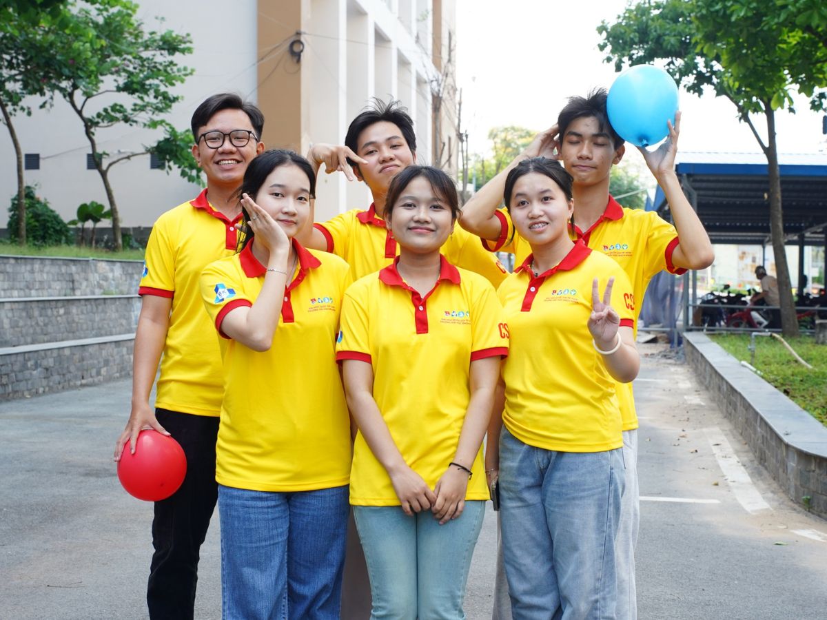 đồng phục bách khoa TPHCM