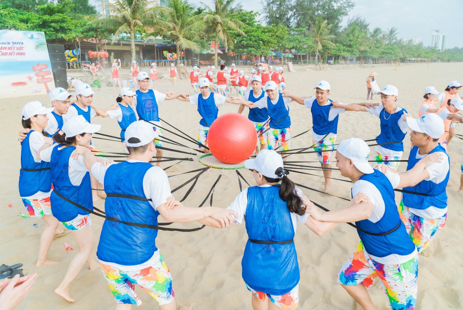 99+ Trò Chơi Team Building Sáng Tạo Gắn Kết Đội Ngũ 3 trò chơi team building vận động